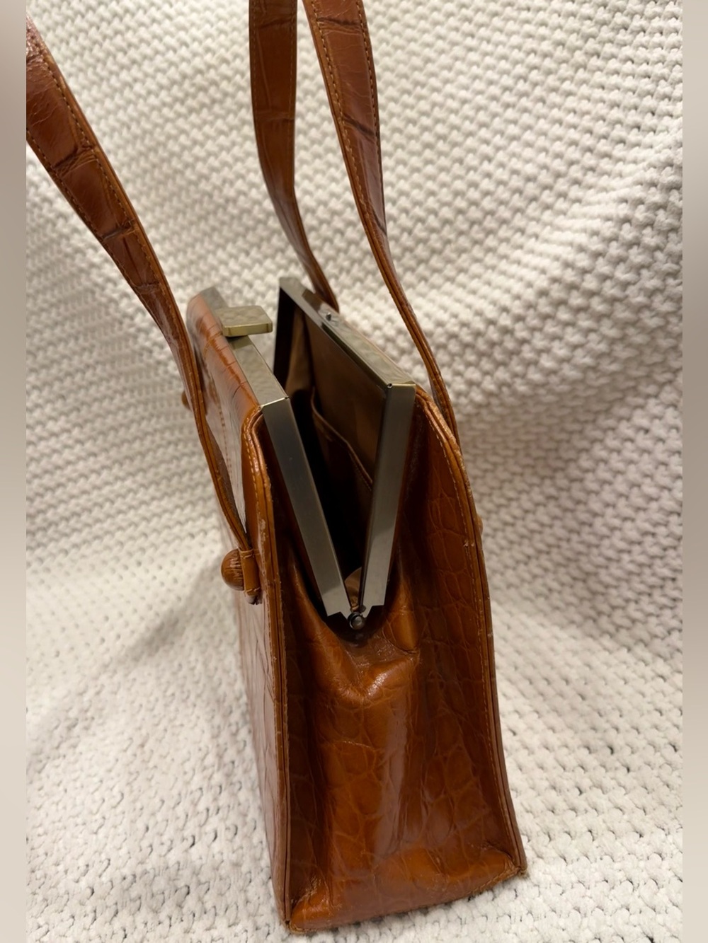 Nordstrom Croc-Embossed Leather Top-Handle Structured Frame Bag - Picture 3 of 8